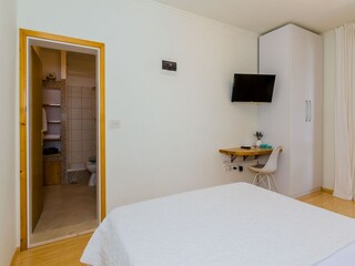 Apartment Molunat Ausstattung 15