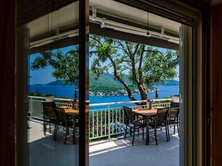 Apartment Molunat  32