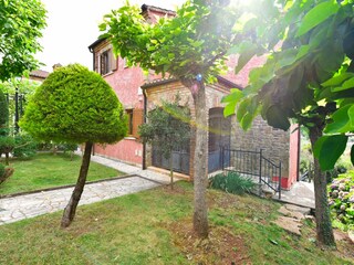 Holiday house Labinci Outdoor Recording 10
