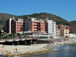 Appartement Pietra Ligure Buitenaudio-opname 5