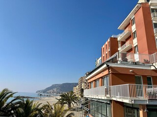 Apartment Pietra Ligure Außenaufnahme 5