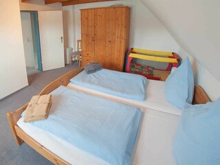 Schlafzimmer Nr. 1 mit Doppelbett