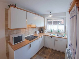 Helle freundliche Küchenzeile