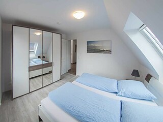 ...und reichlich Platz für Kleidung