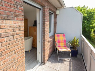 windgeschütztes Plätzchen auf dem vorderen Balkon