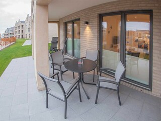 Großer Terrassenbereich - Ausgänge Wohnen und Schlafen