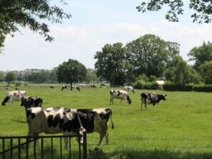 Holiday apartment achtteihn Ferienwhg. Fresenhuus 1, FeWo Vermittlung Nordsee