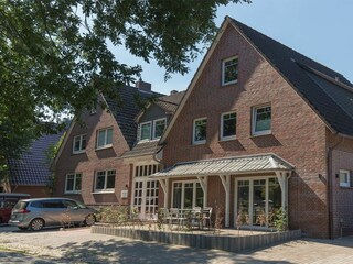 Oldeoogstr. 8-10 - alle 4 Wohnungen im Fresenhuus