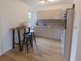 Zusätzlicher Sitzbereich für 2 vor der Küche