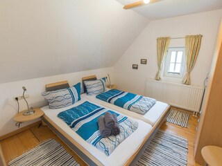 Schlafraum 1 mit Doppelbett