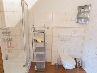 Duschbad untere Ebene