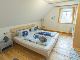 Schlafzimmer 2 mit Doppelbett