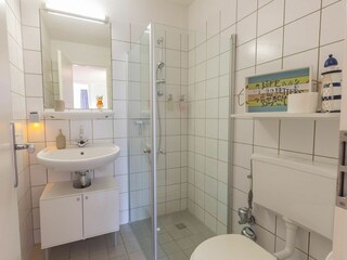 Duschbad - ebenerdiger Einstieg