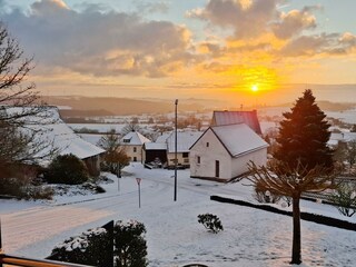 Sonenaufgang im Winter