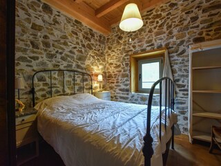 Farmhouse Terrou Features 13