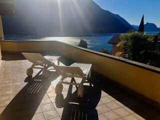 Große Sonnenterrasse mit SeeBlock