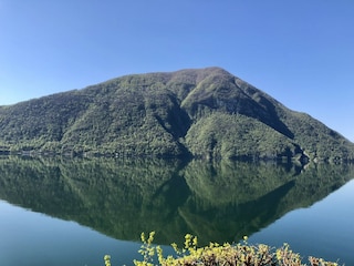 mirror in the lake