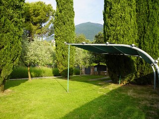 Gedeck Parkplatz in Garten