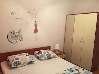 Apartment Jesenice bei Dugi Rat Features 2