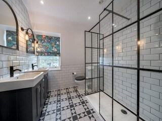 Holiday house Bath Features 44