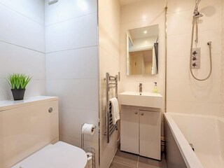 Apartment Welt Features 9