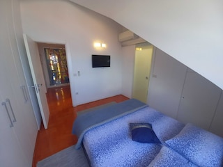 Apartment Postira Features 6