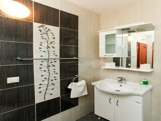 Apartment Suđurađ Ausstattung 13