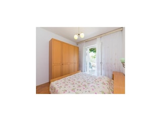 Apartment Postira Features 7