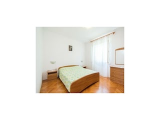 Apartment Postira Features 13