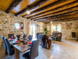 Villa Dubravka Features 15