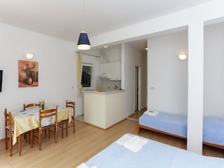 Apartment Saplunara  12