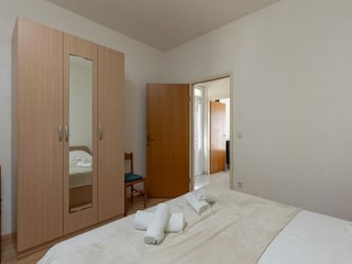 Apartment Molunat Ausstattung 12