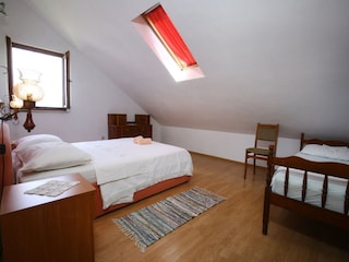 Apartment Splitska Features 9