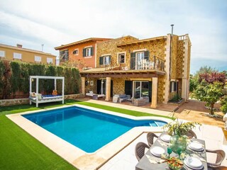 Ferienhaus Badia Blava Außenaufnahme 1