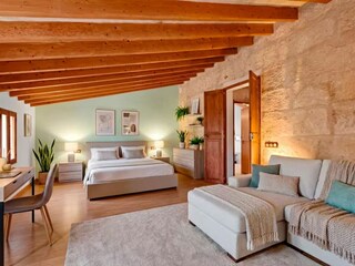 Holiday house Arenal Features 12