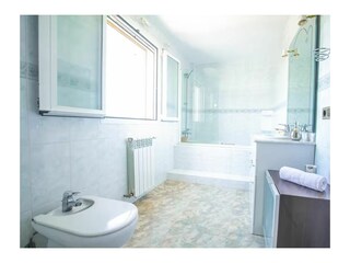 Holiday house Sant Jordi Features 33