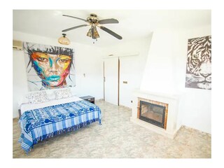 Holiday house Sant Jordi Features 28