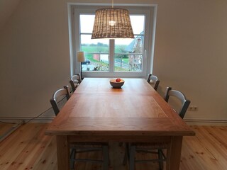 Esstisch mit Meerblick