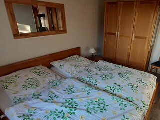 Schlafraum mit Doppelbett