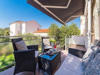Appartement Brodarica Buitenaudio-opname 6