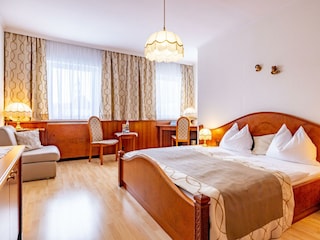 minichmayr-bcs-april22-channesecker-01901-e1650880