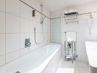 minichmayr-bcs-april22-channesecker-03641-scaled-e