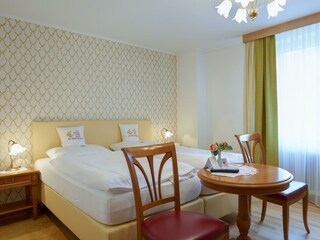 20200620_zimmer_hdr_0163