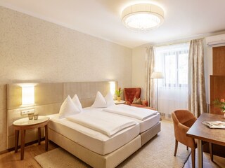 5d97458dd6eec_Zimmer_249