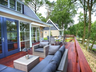 Villa Baarlo Outdoor Recording 6