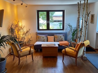 Wohnzimmer Ferienwohnung Lautertalblick
