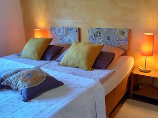 Schlafzimmer Ferienwohnung Lautertalblick