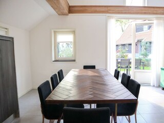 Villa Arnhem Outdoor Recording 4