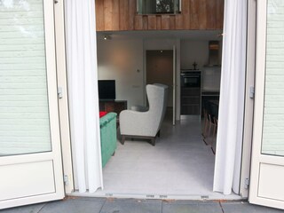 Villa Arnhem Outdoor Recording 6