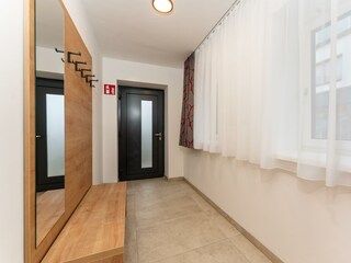 Eingangsbereich mit Garderobe